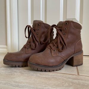 Francesca’s- MIA Brown faux leather boots